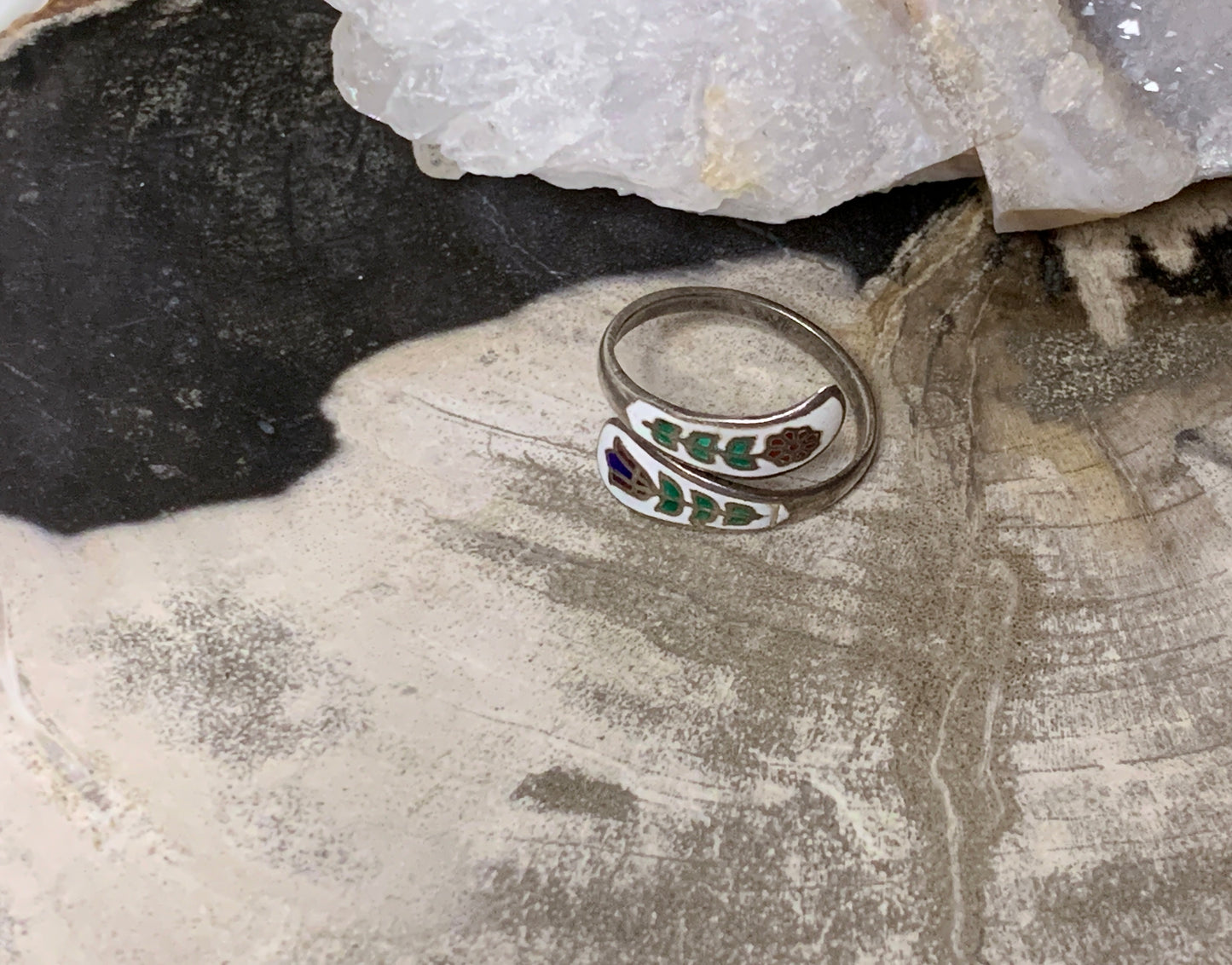 Cloisonné: Bit of a Twist