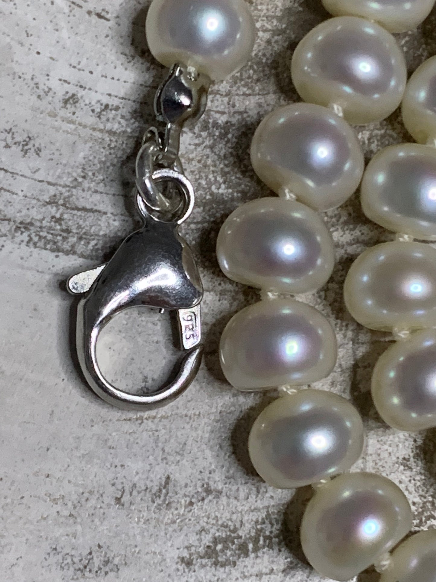 Pearls: A Classic