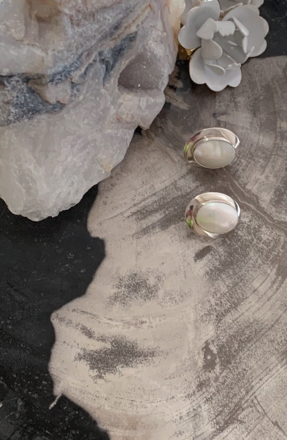 Pearl: Nacreous